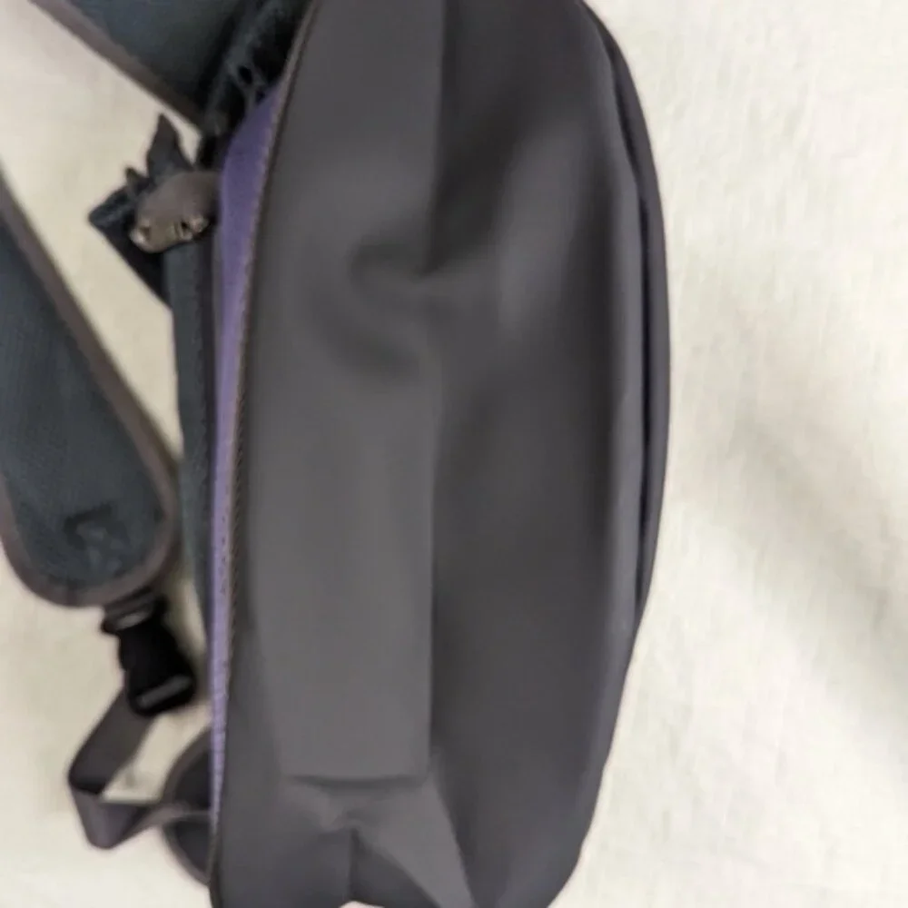Pet Sling Carrier Purple/Grey/Black Size L NWOT‎